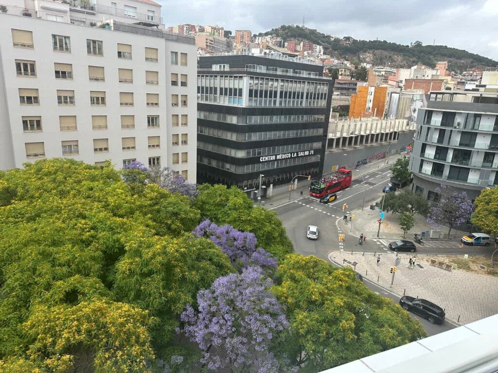 Edificio del centro de reconocimiento médico náutico en Gràcia, Barcelona